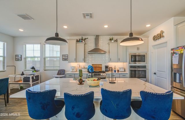 8058 W GRISWOLD Road, Peoria, AZ 85345