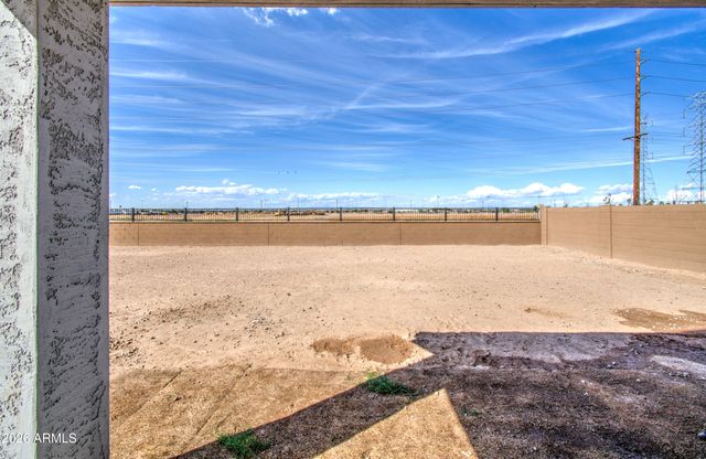 8058 W GRISWOLD Road, Peoria, AZ 85345