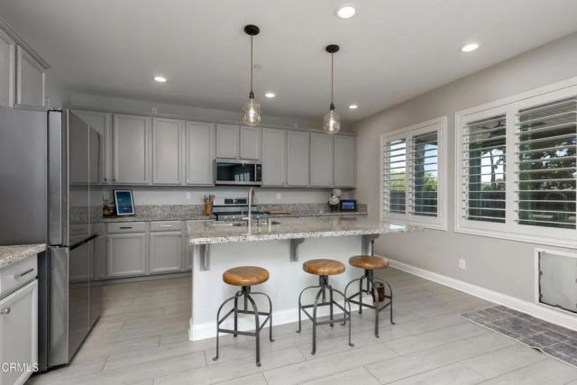 15605 Calabria Court, Bakersfield, CA 93314