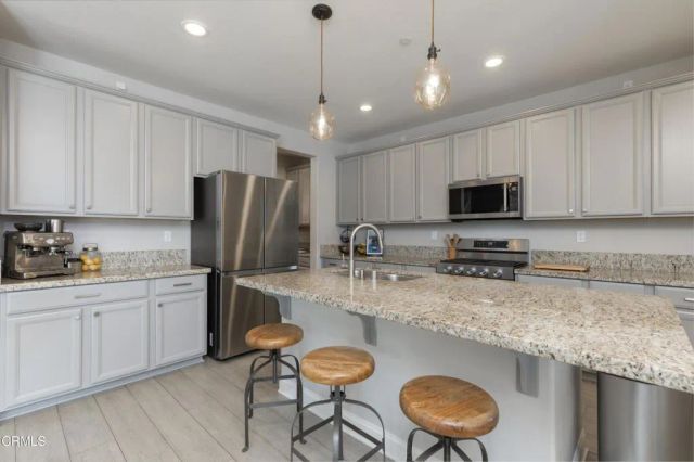 15605 Calabria Court, Bakersfield, CA 93314