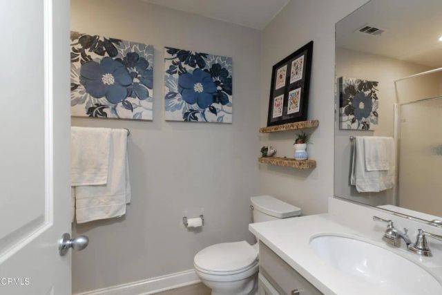 15605 Calabria Court, Bakersfield, CA 93314