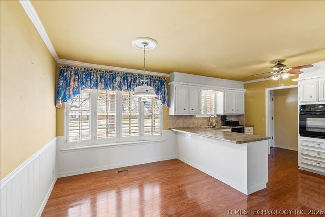 7705 S Park Avenue, Broken Arrow, OK 74011