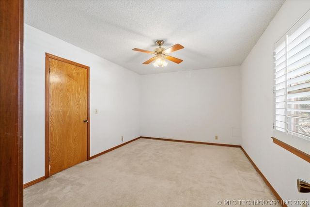 7705 S Park Avenue, Broken Arrow, OK 74011