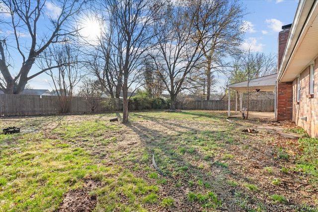 7705 S Park Avenue, Broken Arrow, OK 74011