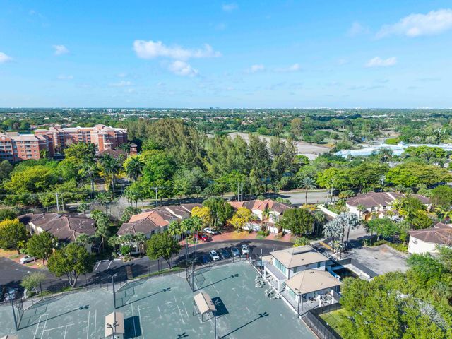 2968 Deer Creek Country Club Boulevard, Deerfield Beach, FL 33442
