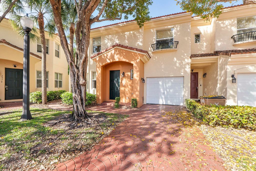 2968 Deer Creek Country Club Boulevard, Deerfield Beach, FL 33442
