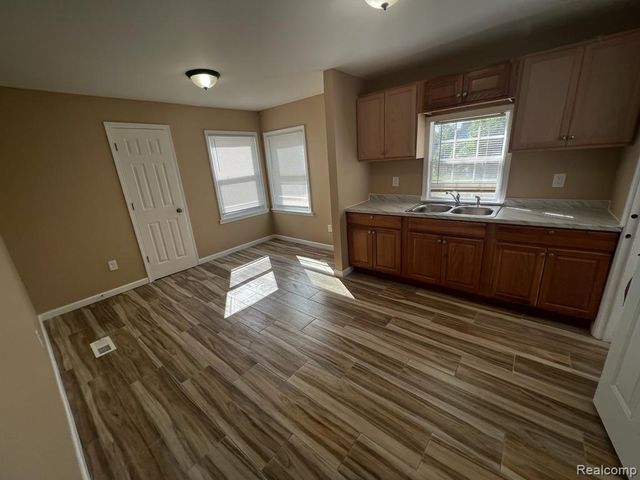 9091 Fielding Street, Detroit, MI 48228