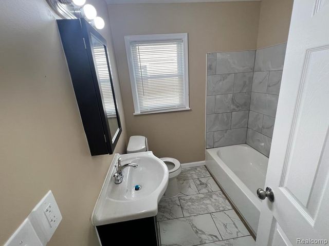 9091 Fielding Street, Detroit, MI 48228