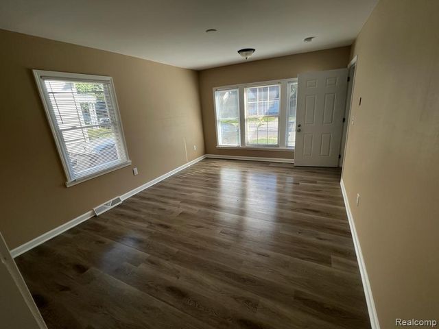9091 Fielding Street, Detroit, MI 48228