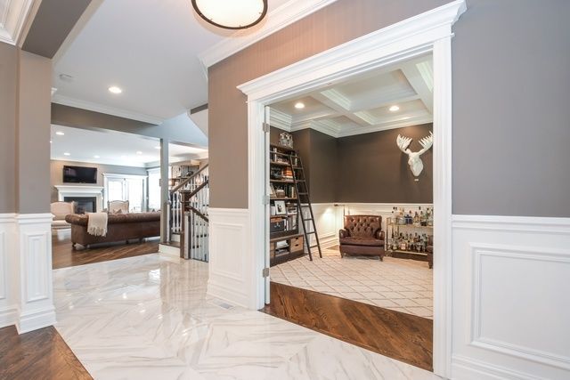 1063 Osterman Avenue, Deerfield, IL 60015