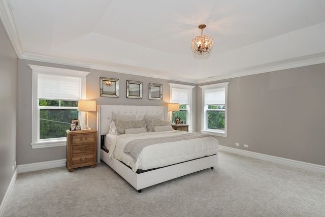 1063 Osterman Avenue, Deerfield, IL 60015