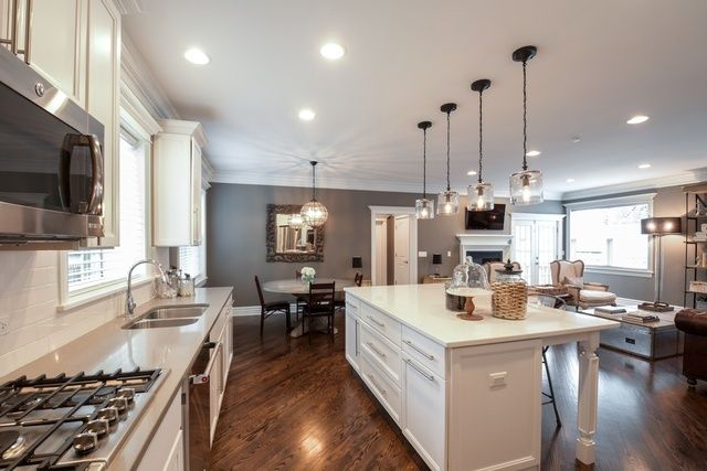 1063 Osterman Avenue, Deerfield, IL 60015