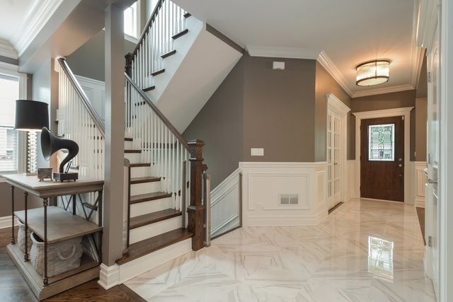 1063 Osterman Avenue, Deerfield, IL 60015