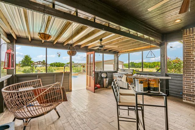 535 Cheyenne Trail, Trenton, TX 75490