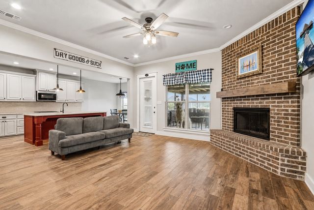 535 Cheyenne Trail, Trenton, TX 75490