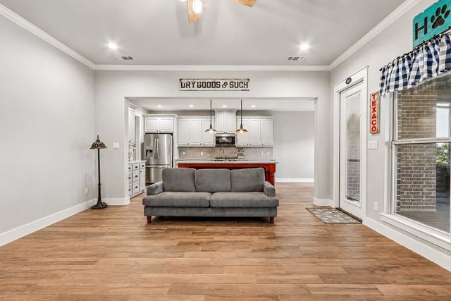 535 Cheyenne Trail, Trenton, TX 75490