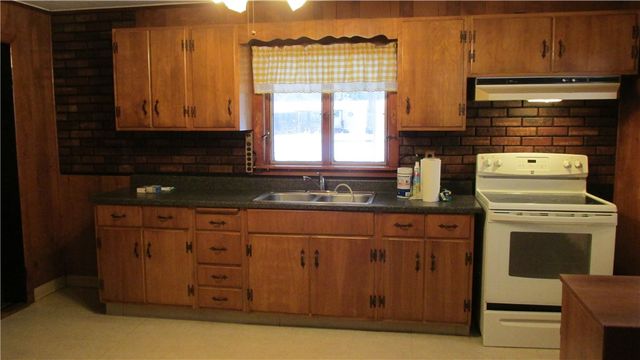 8299 State Street Road, Mentz, NY 13140