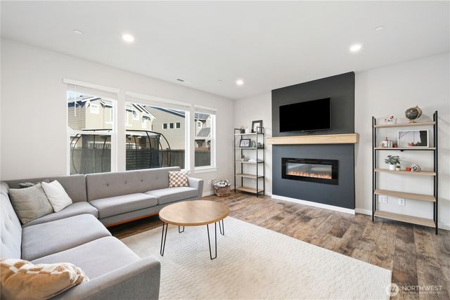 20804 79th Street E, Bonney Lake, WA 98391