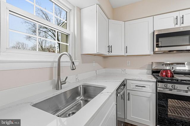 9 MENTEITH CT, Baltimore, MD 21236