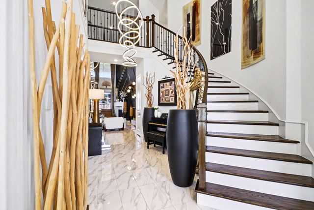 9911 Crescent Wood Drive, Missouri City, TX 77459