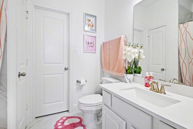 9911 Crescent Wood Drive, Missouri City, TX 77459