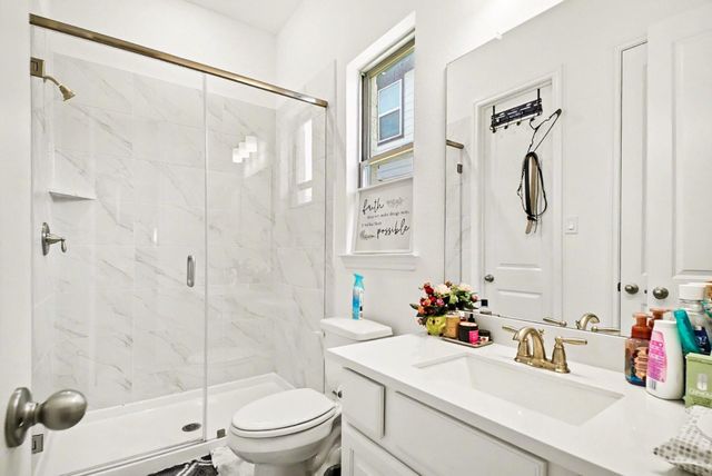 9911 Crescent Wood Drive, Missouri City, TX 77459