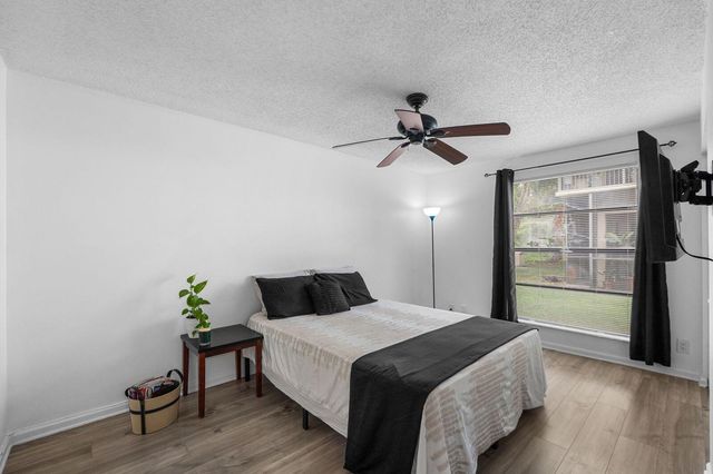 8427 Shadow Court 2, Coral Springs, FL 33071