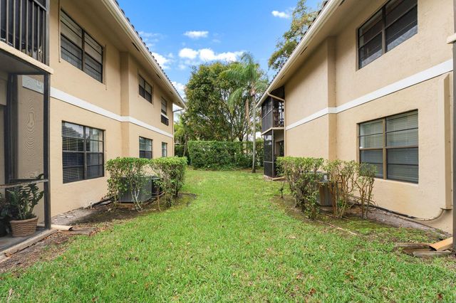 8427 Shadow Court 2, Coral Springs, FL 33071