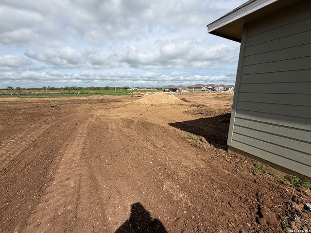 412 Honeydew Way, Seguin, TX 78155