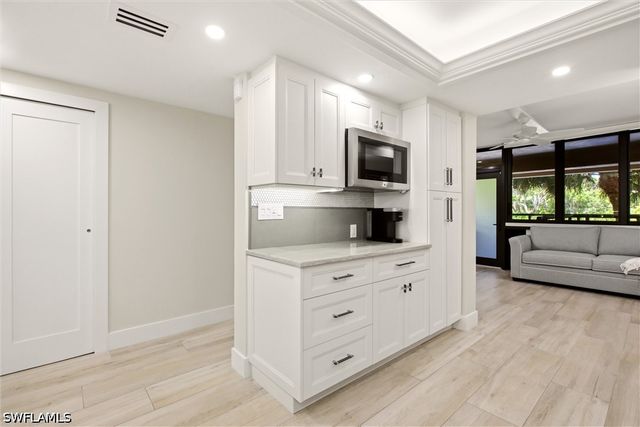 6300 Pelican Bay BLVD 103, Naples, FL 34108