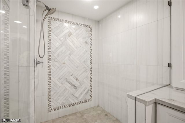 6300 Pelican Bay BLVD 103, Naples, FL 34108