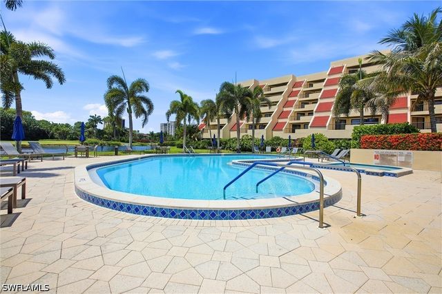 6300 Pelican Bay BLVD 103, Naples, FL 34108