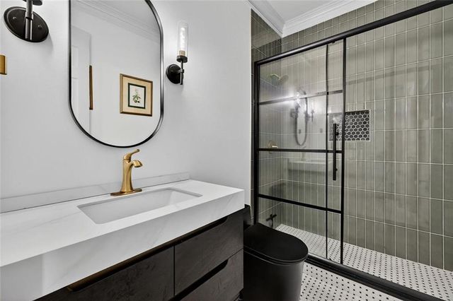 2525 Spalding Drive, Atlanta, GA 30350