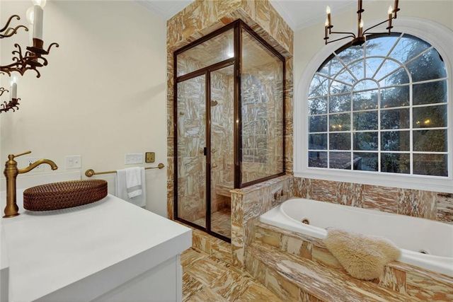 2525 Spalding Drive, Atlanta, GA 30350