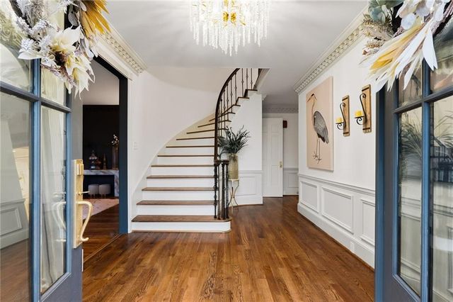 2525 Spalding Drive, Atlanta, GA 30350