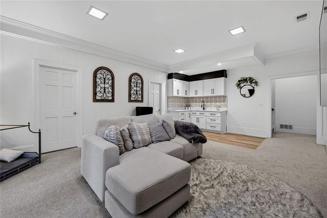 2525 Spalding Drive, Atlanta, GA 30350