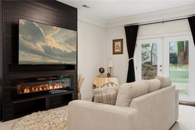 2525 Spalding Drive, Atlanta, GA 30350