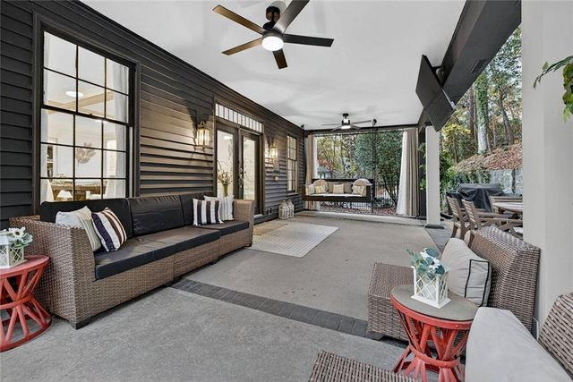 2525 Spalding Drive, Atlanta, GA 30350