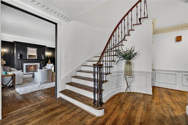 2525 Spalding Drive, Atlanta, GA 30350