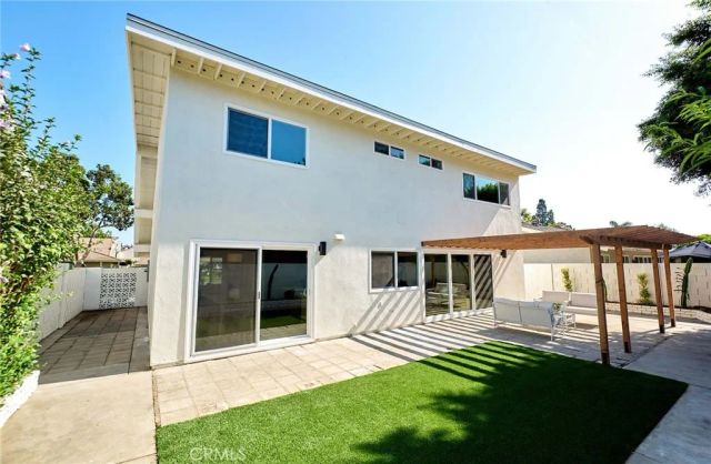 11208 Rose, Cerritos, CA 90703