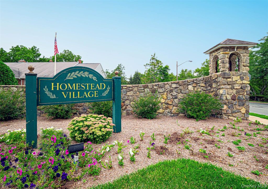 42 Weathervane Way, Warwick, NY 10990