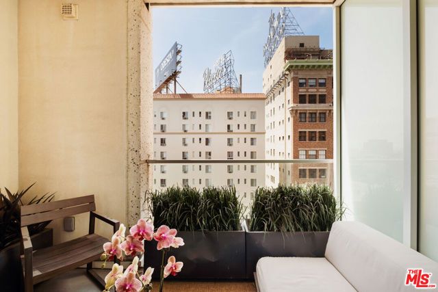 6250 Hollywood Boulevard 8M, Los Angeles, CA 90028