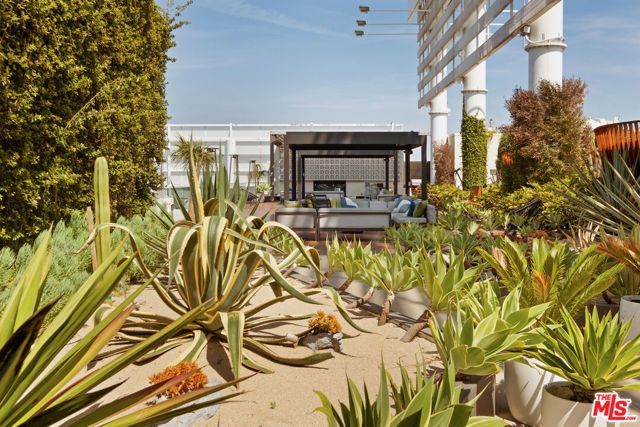 6250 Hollywood Boulevard 8M, Los Angeles, CA 90028