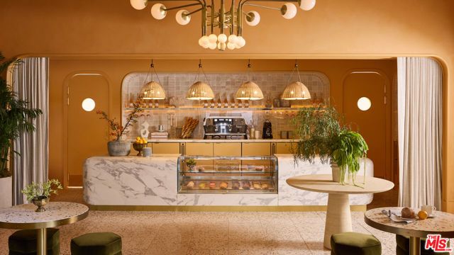 6250 Hollywood Boulevard 8M, Los Angeles, CA 90028