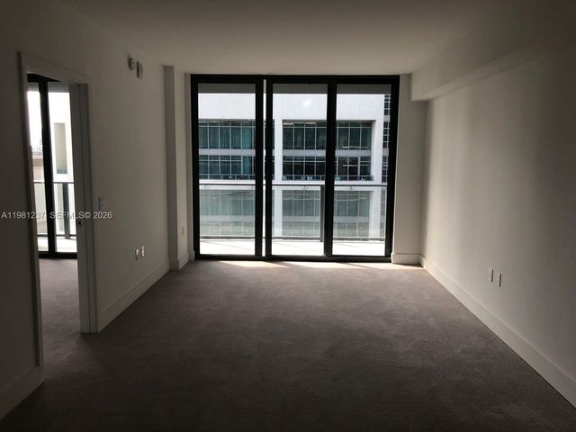 121 NE 34th ST L502, Miami, FL 33137