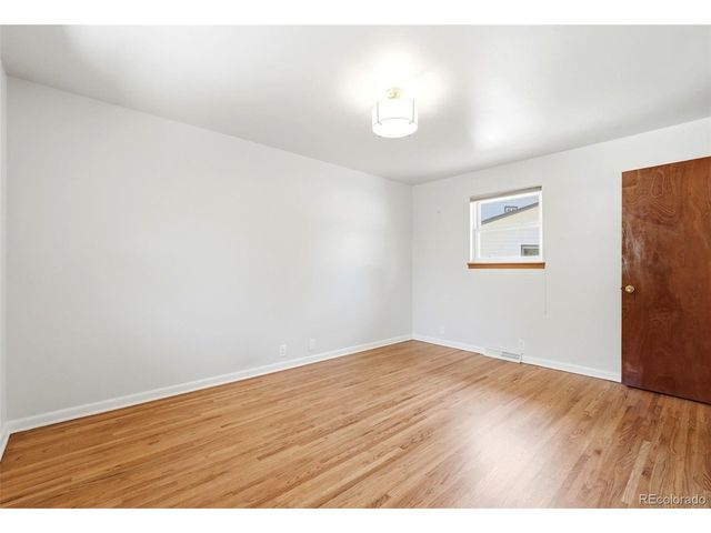 977 S Johnson St SE, Lakewood, CO 80226