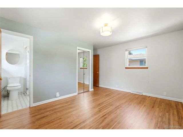977 S Johnson St SE, Lakewood, CO 80226