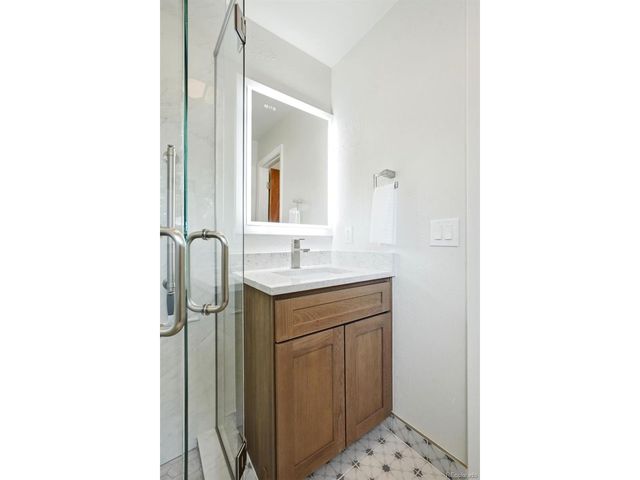 977 S Johnson St SE, Lakewood, CO 80226