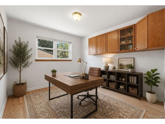 977 S Johnson St SE, Lakewood, CO 80226