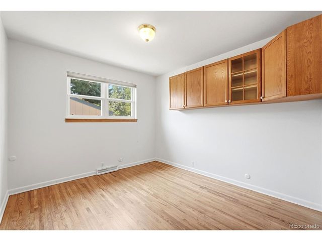 977 S Johnson St SE, Lakewood, CO 80226